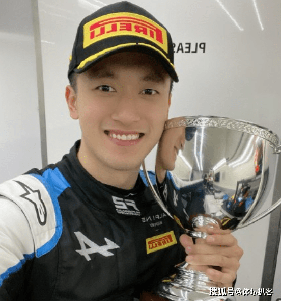 关于穆古鲁扎重返赛场，比赛规则变更首场状态出色，G2观众沸腾！热度持续攀升的信息