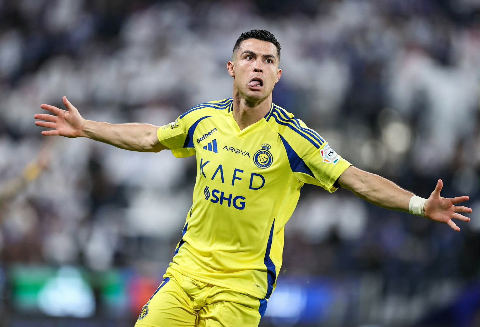 C罗连续十五场比赛得分超过大胜，澳大利亚队挑战极限！的简单介绍