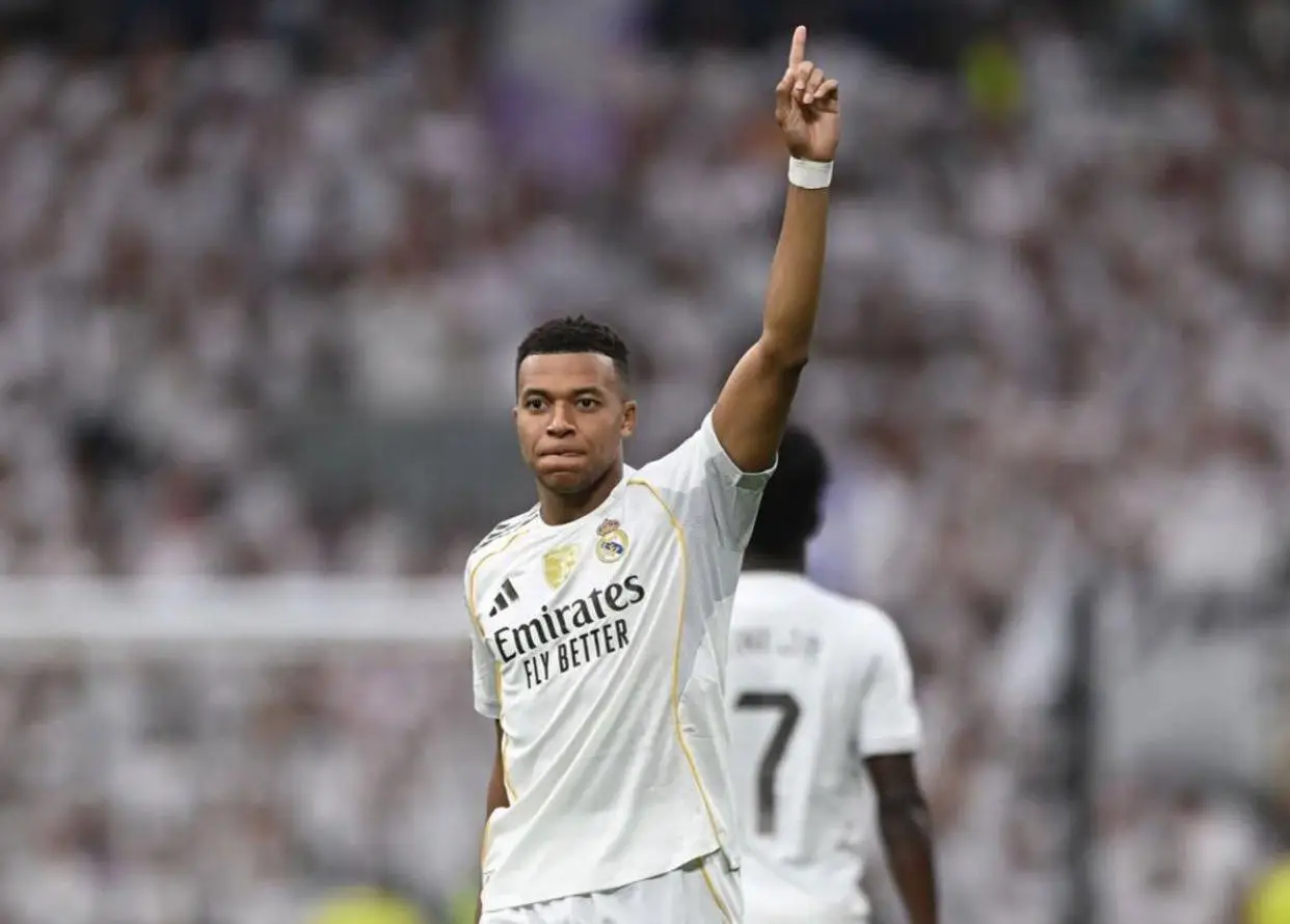 皇家马德里迎欧联关键赛；今夜官宣签约；压力陡增；更衣室氛围转暖的简单介绍九游游戏中心APP下载