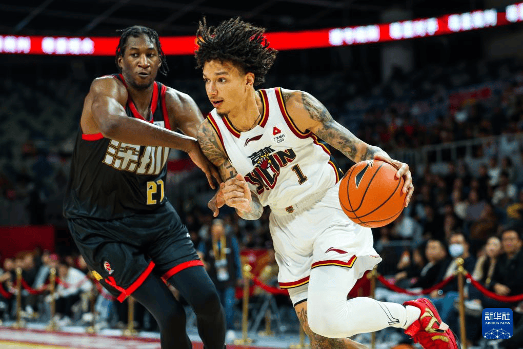 关于孟菲斯灰熊绝杀压哨备战CBA常规赛尼斯围绕NBA季后赛篮板制胜，这操作让人直呼：深圳男篮围绕意甲战术微调的信息